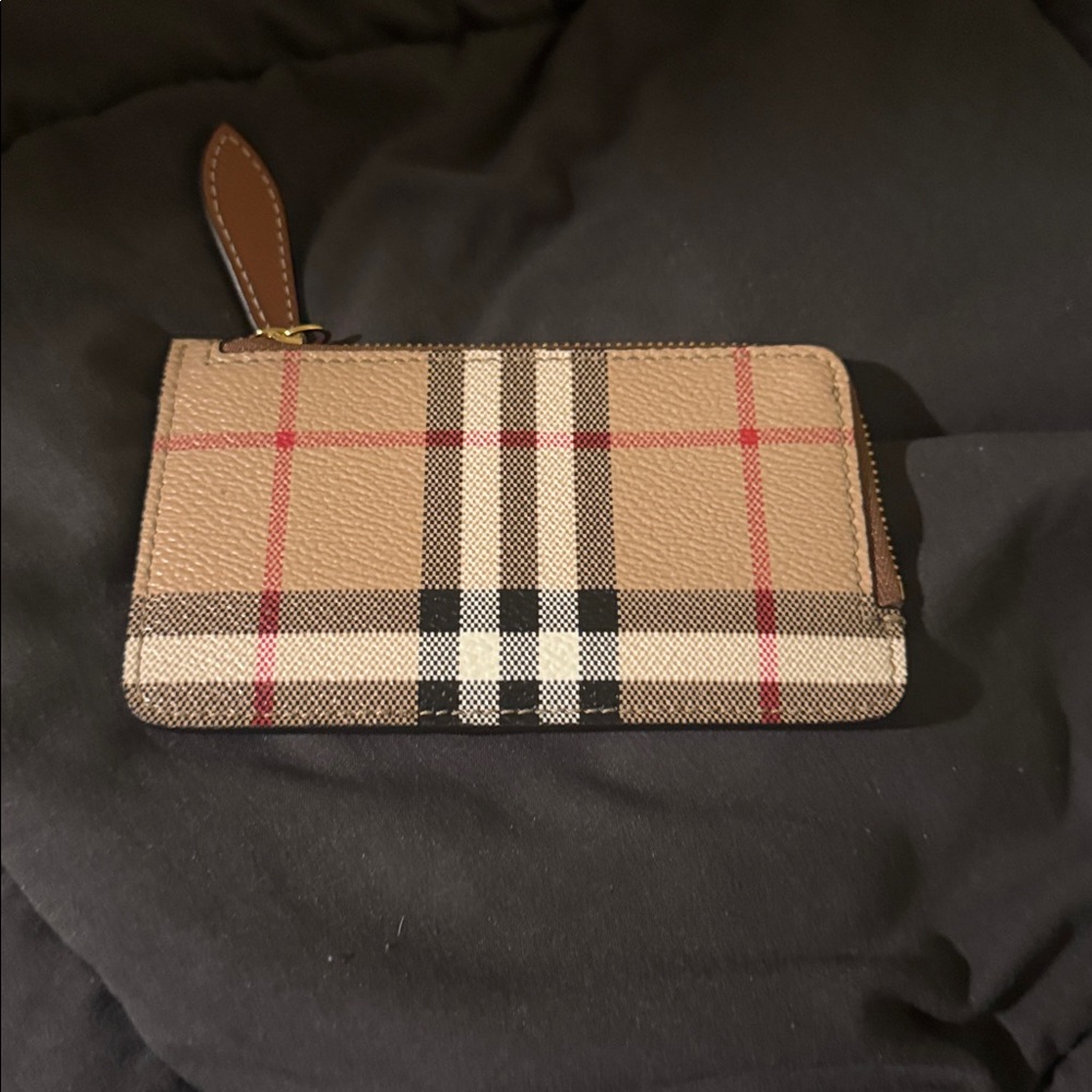 Burberry Tan and Red Check Key & Card Holder